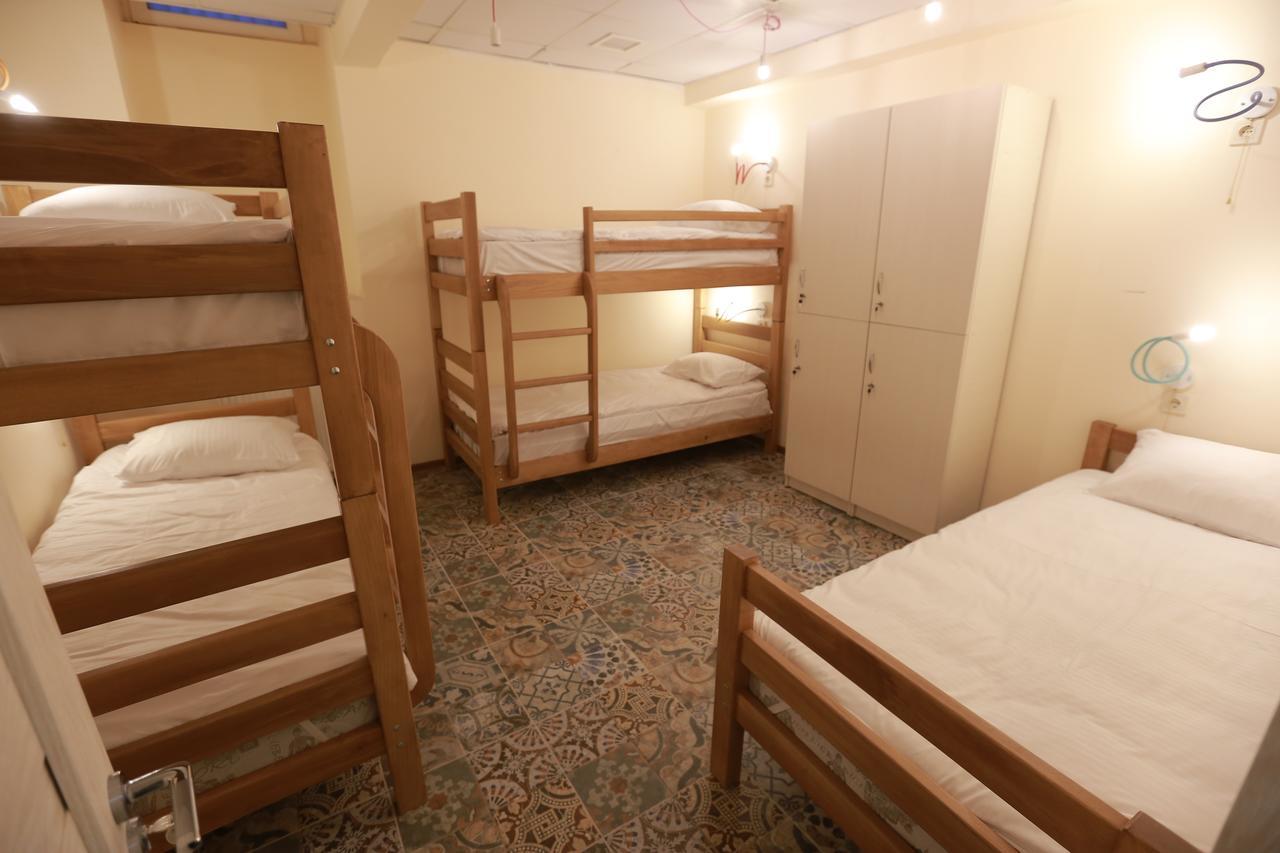 Midtown Hotel & Hostel Tbilissi Extérieur photo