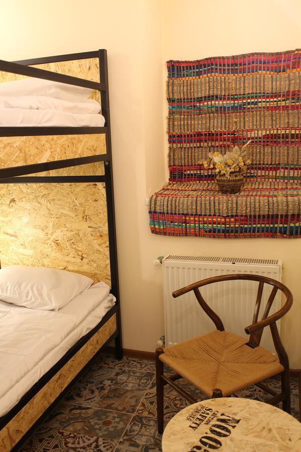 Midtown Hotel & Hostel Tbilissi Extérieur photo